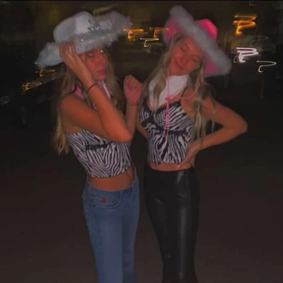 Zebra Striped Lace Cami Top - Picture 2 of 4